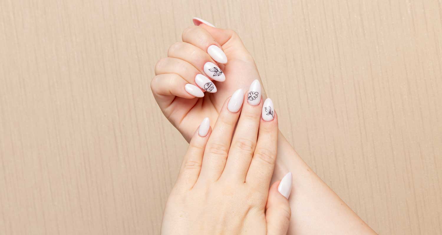 Luminous Nail Lounge