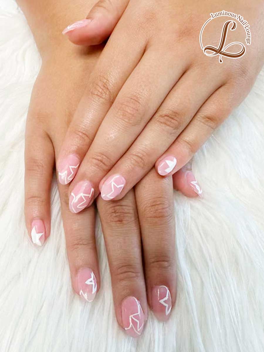 Luminous Nail Lounge